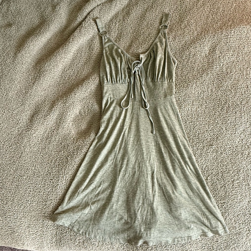 Green Sleeveless Dress